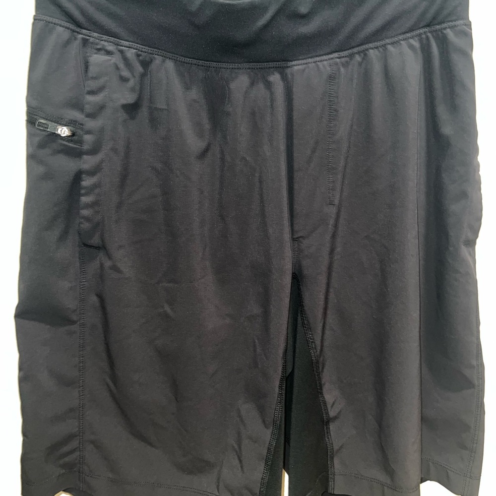 Black Lululemon Shorts Men’s Size Medium